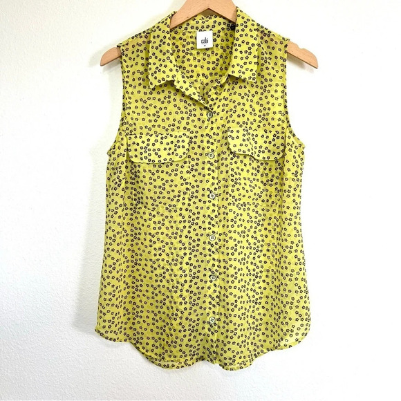 Cabi Bright Yellow Sheer Ditzy Daisy Button Down Shirt Blouse Medium - Picture 2 of 15